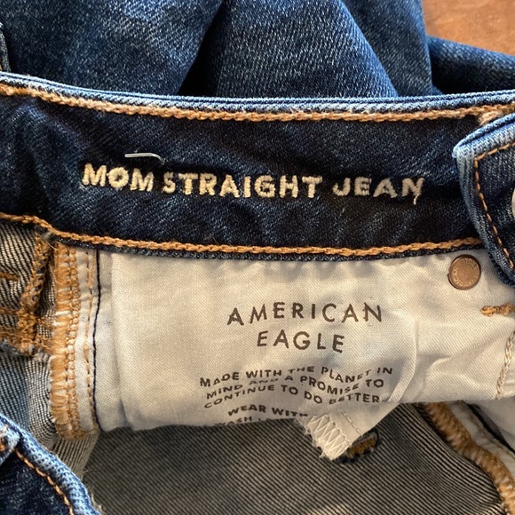 American Eagle mom straight jean - Picture 6 of 7
